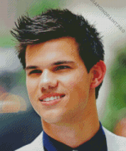 Young Taylor Lautner Diamond Painting