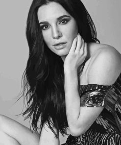 Black And White Martha Higareda Diamond Painting