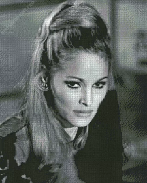 Black And White Ursula Andress Diamond Painting