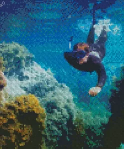 Man Snorkeling Underwater Diamond Painting